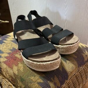 Black Madden Girl Sandals